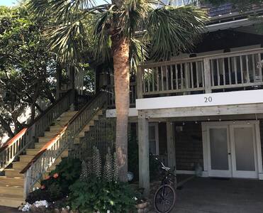 Sweet suite in our beach bungalow