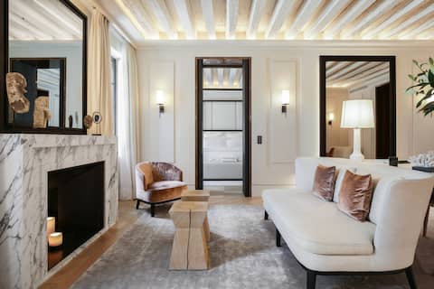 Palazzo Cristo Master Apartment