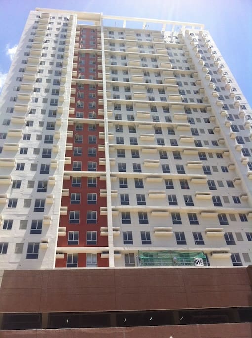 Avida Towers condominium IT park!