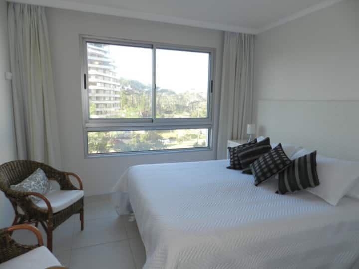 ห้องนอนใหญ่