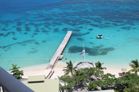 Million Dollar View at ‘Sunsets’