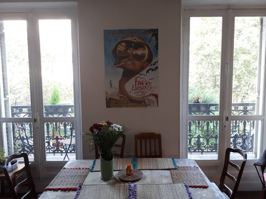 Salle à manger au soleil
