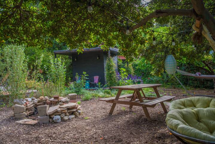 2 houses with pool, hot tub and sauna! gallery image 2