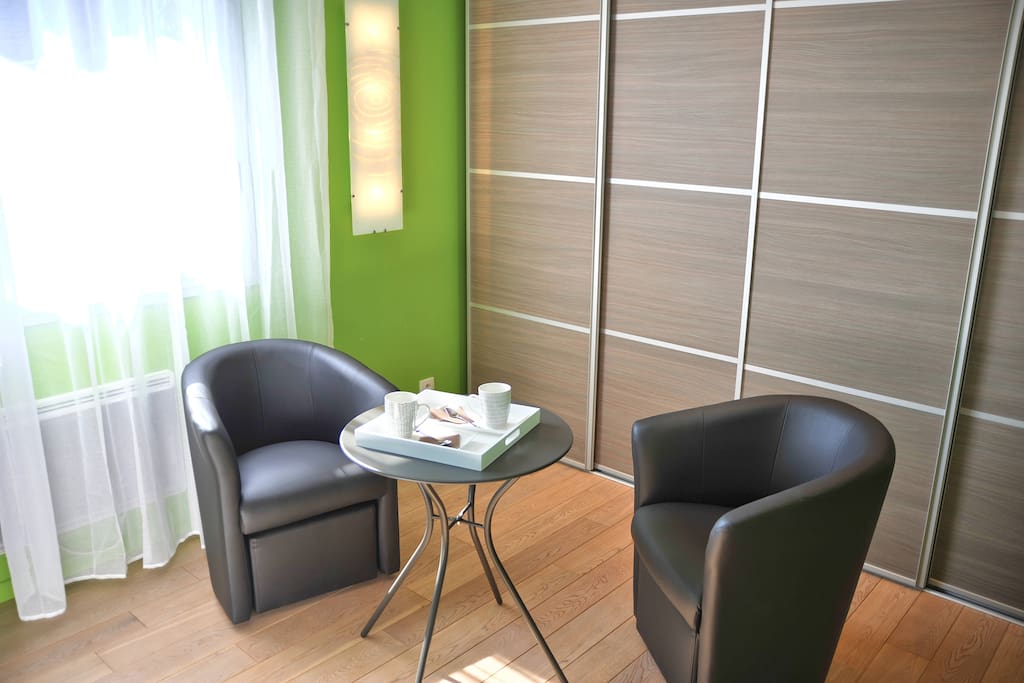 Petit salon