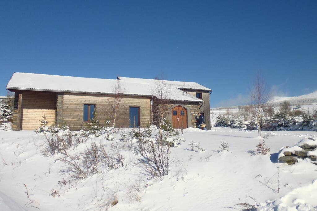 "Les Bouleaux" sous la neige