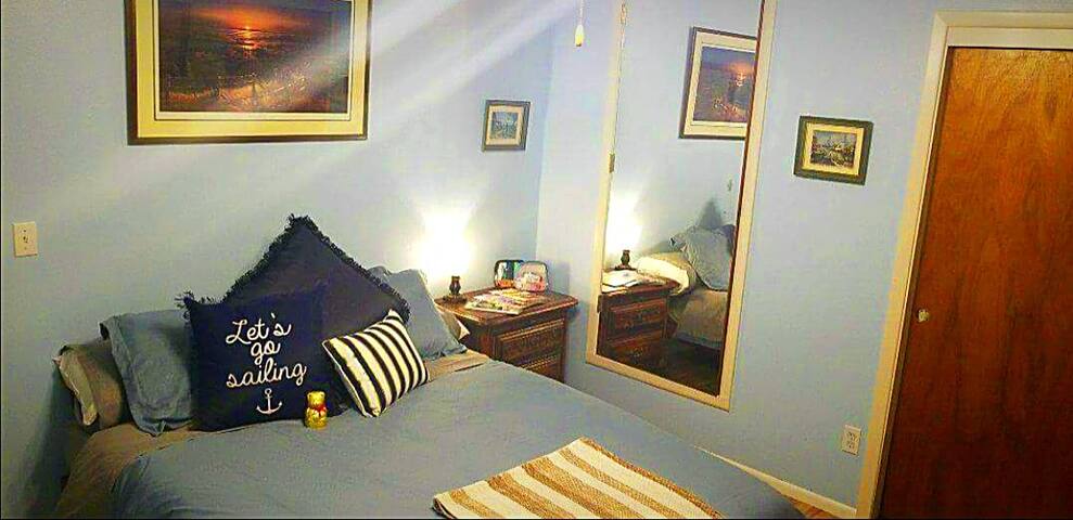 Close to Lake of the Woods. (Hot Tub & Wifi)