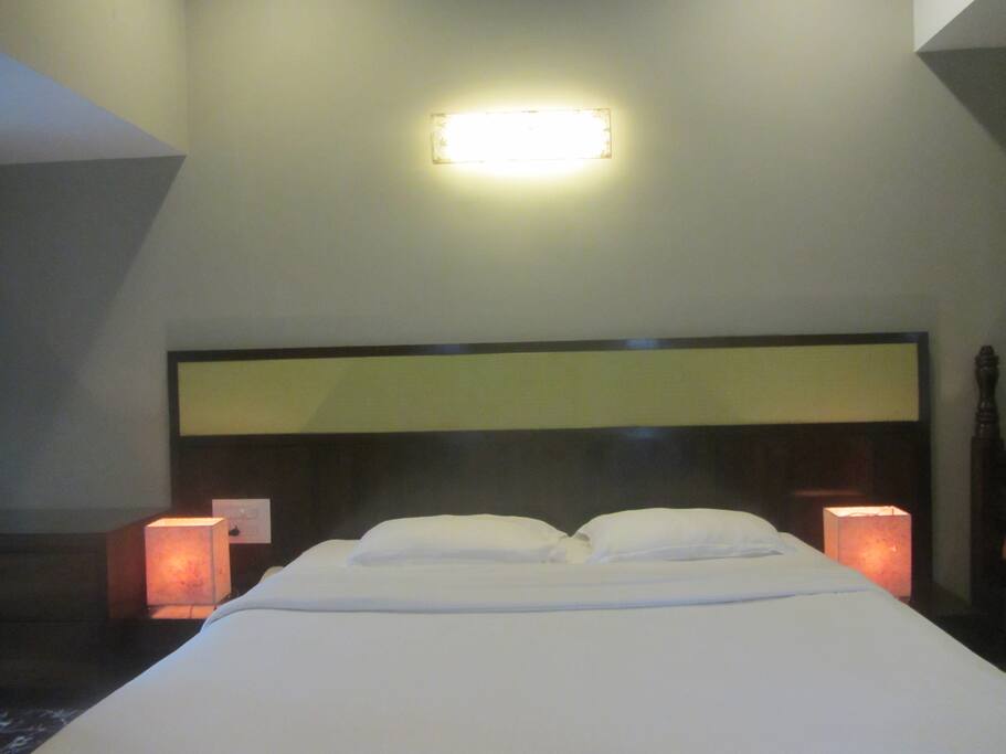 Deluxe Bedroom