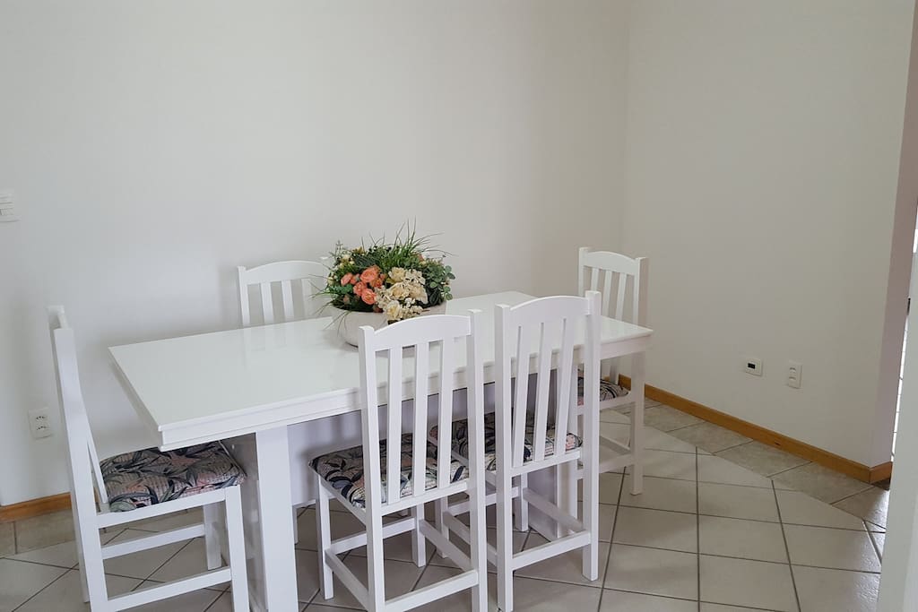 Mesa Jantar - Sala