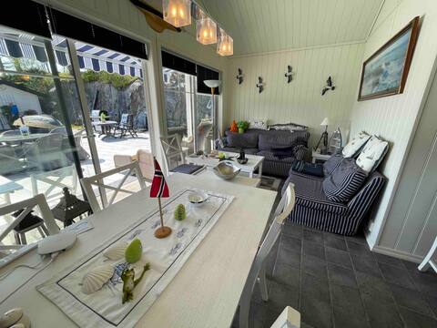 Successful Airbnb property: Cabin and annex by the lake. Workplace in the extension. in Fana