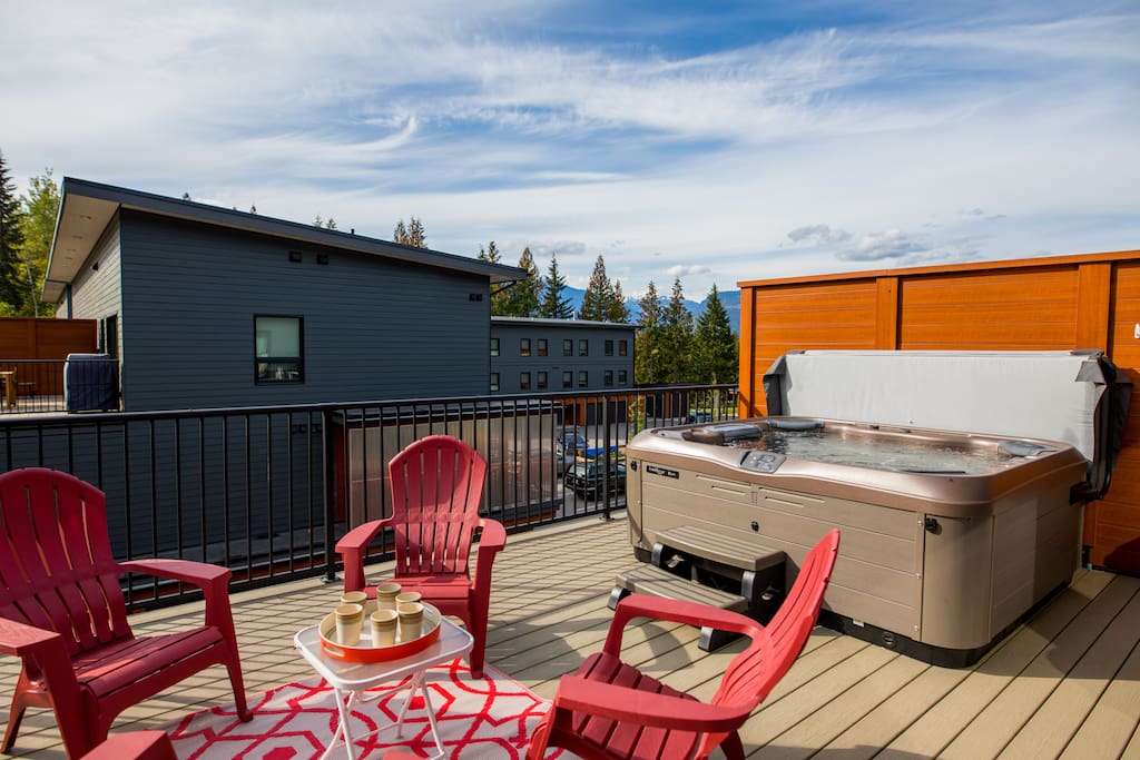 Large patio to enjoy the sun.