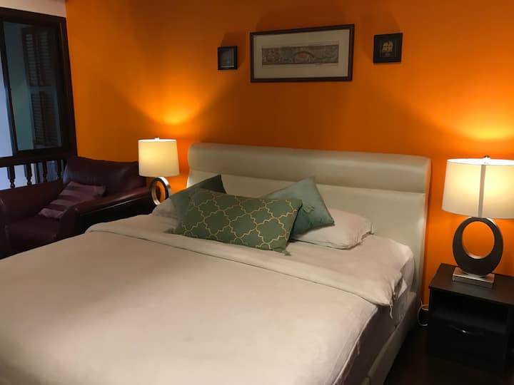 Საძინებელი 1 : საწოლი 193 × 203 სმ