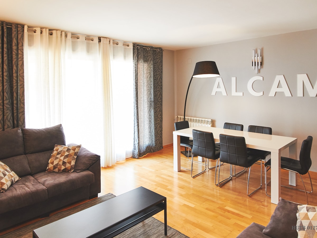 Top Airbnb: 053. Tresmall Playa Badalona Apartment in Badalona