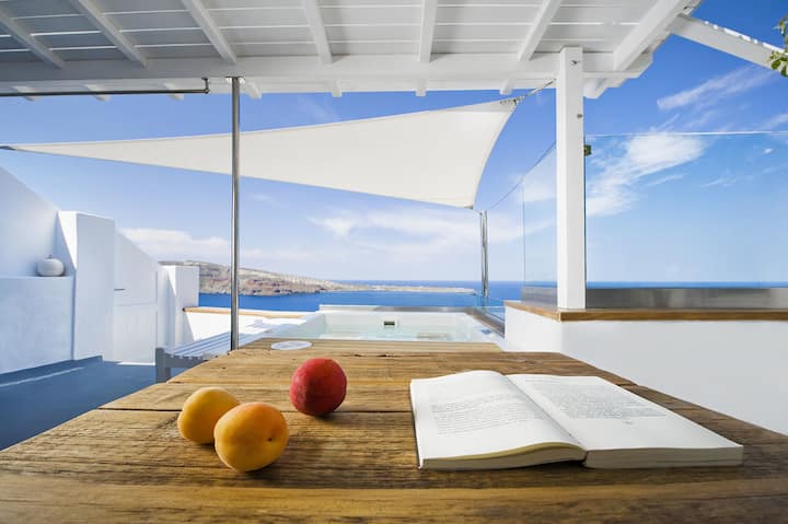 Selini Honeymoon Villa - Santorini