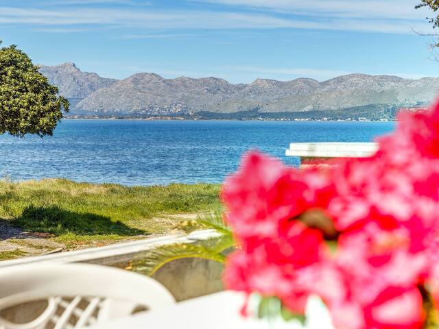 Villa Manresa gallery image 2