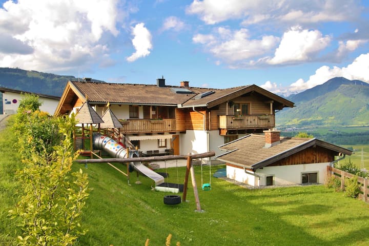 Airbnb Kaprun Vacation Rentals Places To Stay Salzburg