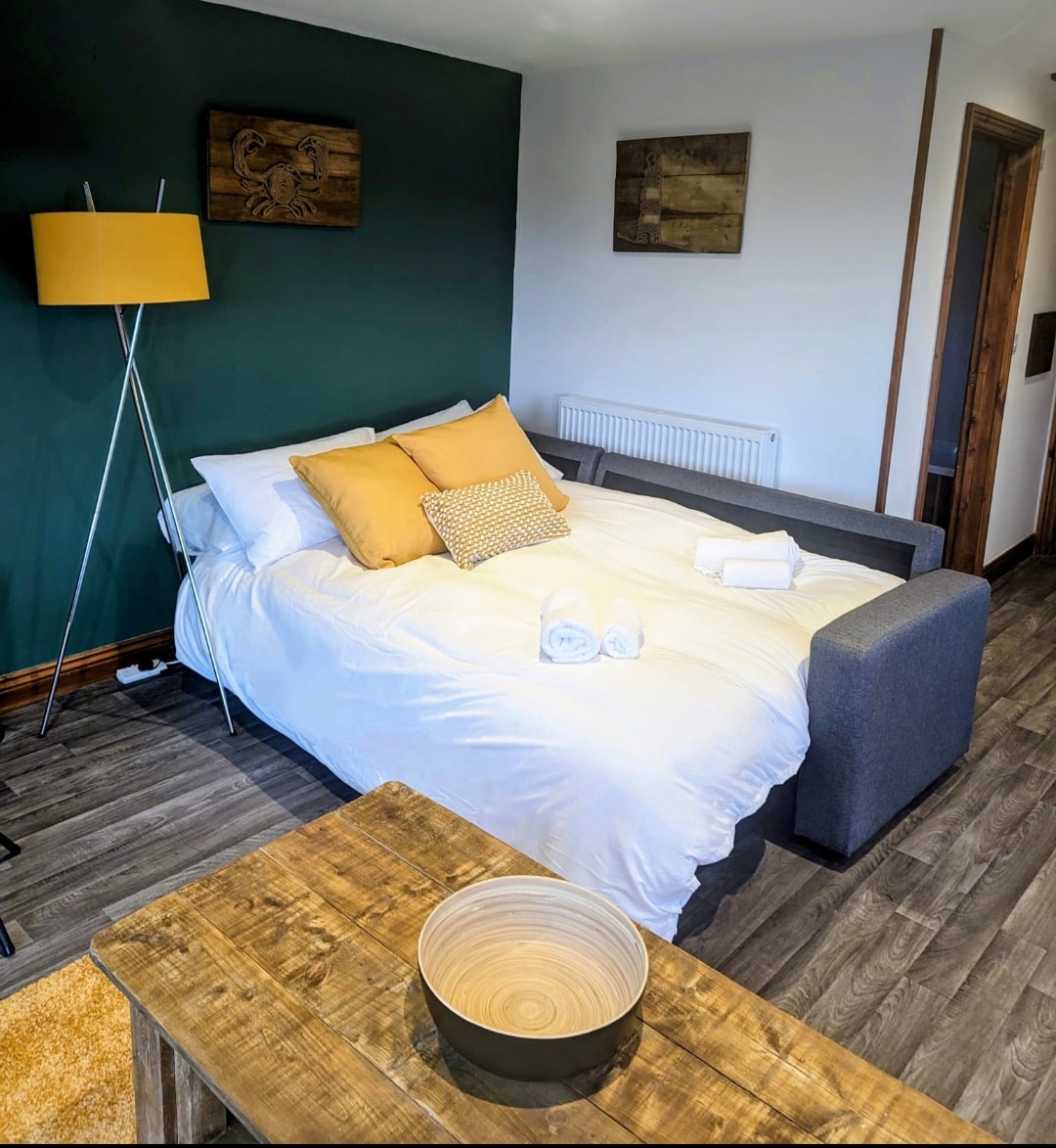 Кауч на спуштање во режим на кревет