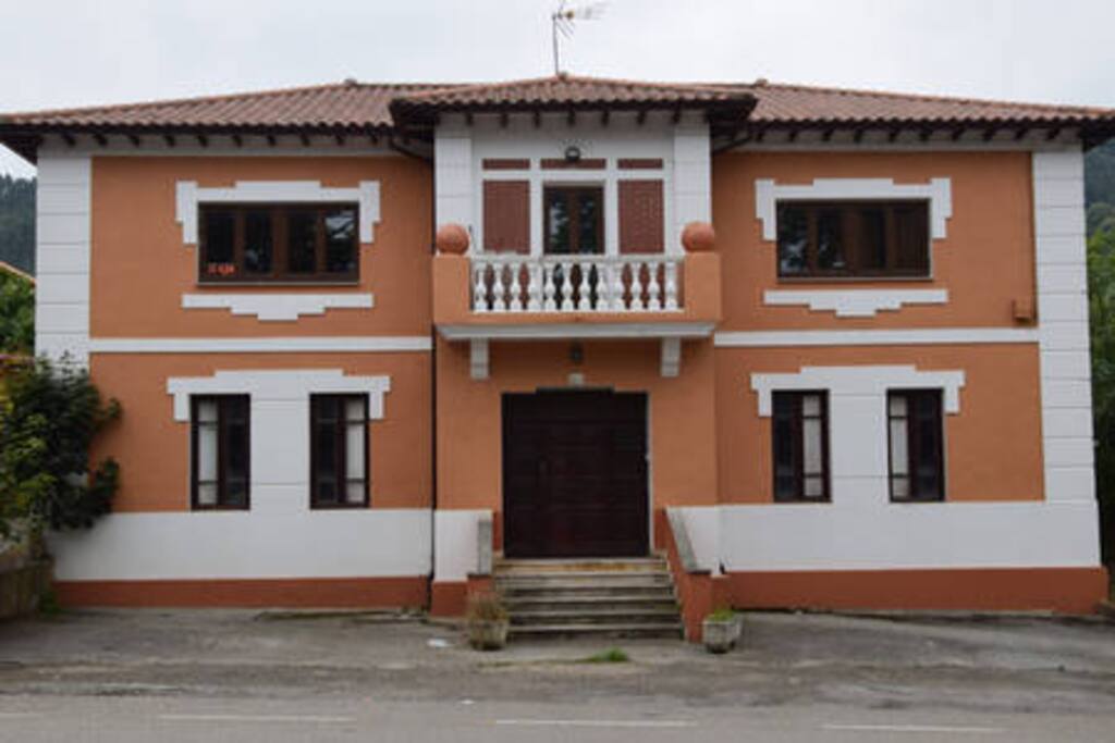 FACHADA