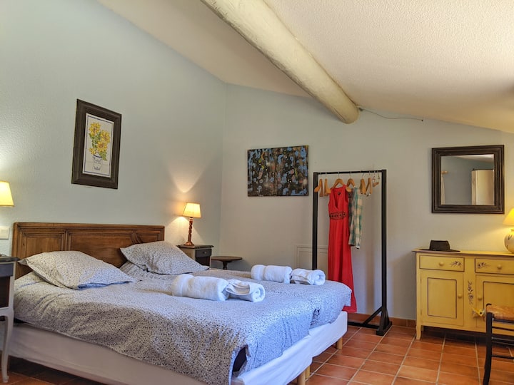 Spálňa Villa Acacia