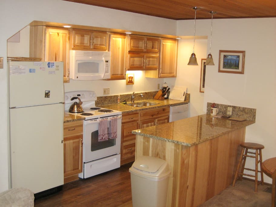 Newly remodeled kitchen.