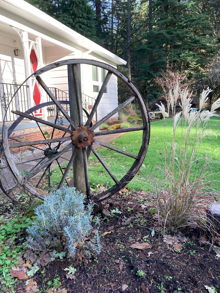 Serene Retreat in rural North Plains! Houses for Rent in North Plains