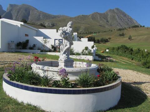 Self catering cottage 4. Farm