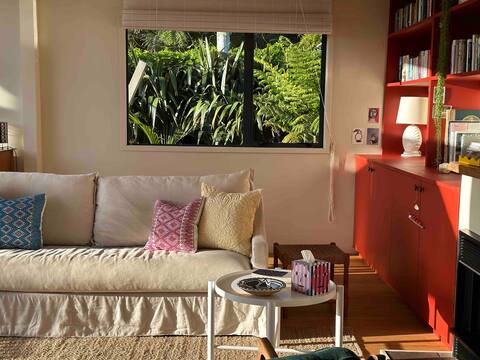 Popular Airbnb listing: The Driving Creek Cottage in Thames Coromandel District North