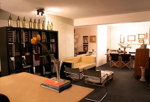 Athens Artistic Urban Habitat - city centre 100m²