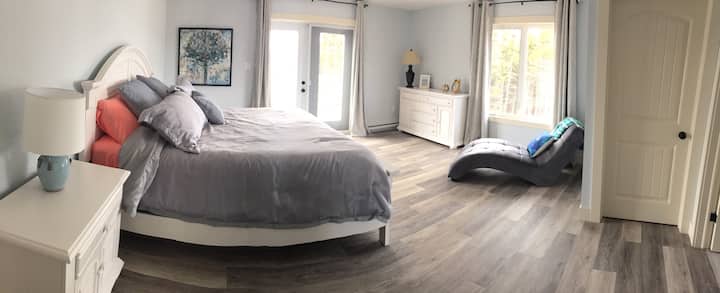 Hlavná spálňa s manželskou posteľ