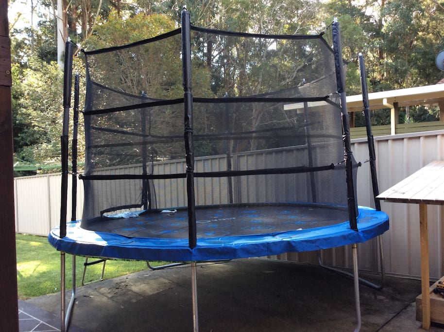 Trampoline