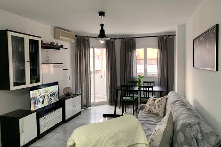 1 Bedroom Apart.-Holidays -Ideal for a couple-WIFI