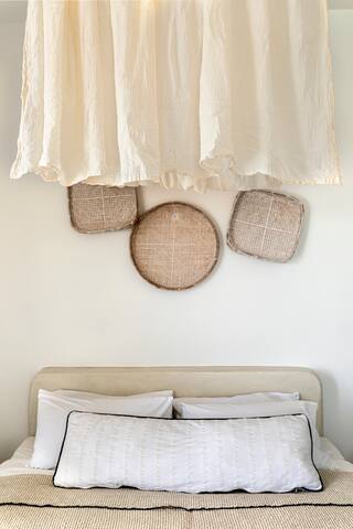 Sunset Pool Villa gallery image 2