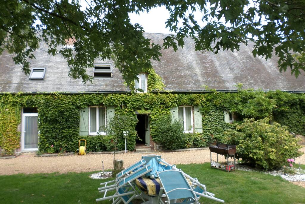 Dans un cadre de verdure