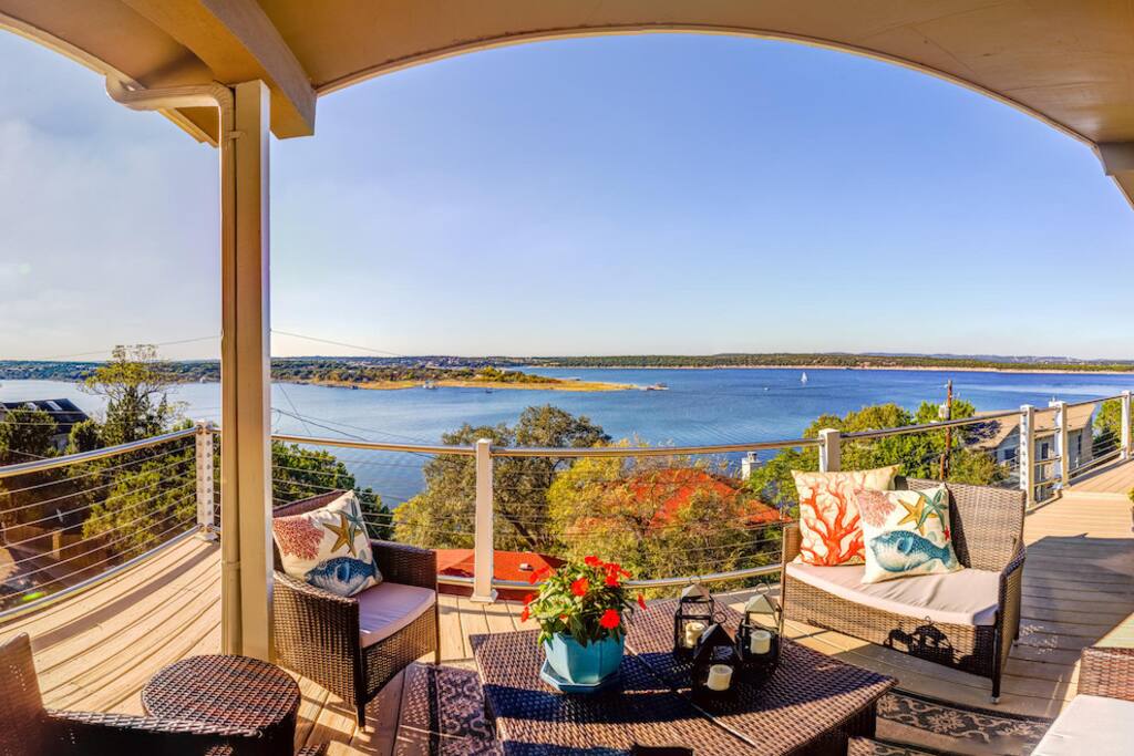 Furnished Patio