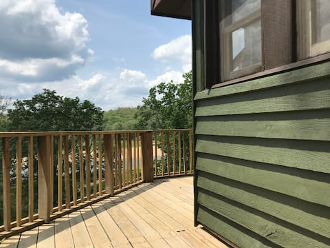 The Cabin on Current River with Private Gravel Bar