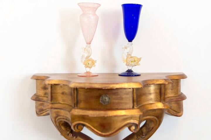 Procuratie Uno & Due elegant and bright apartments gallery image 2