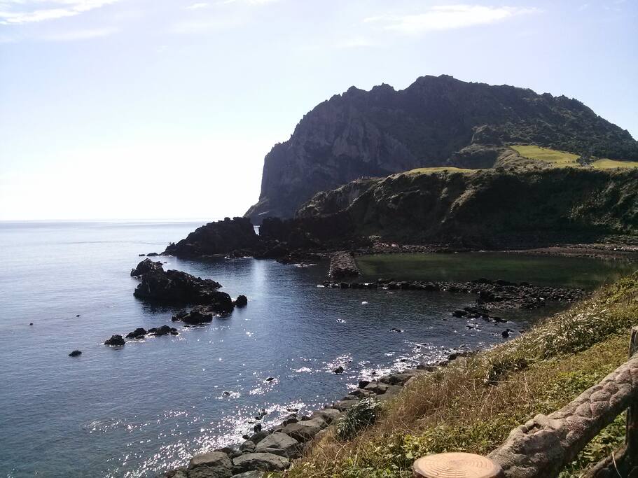 성산일출봉밑에서