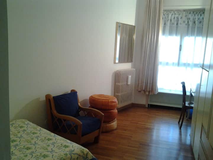 Bright room fon the 4th floor