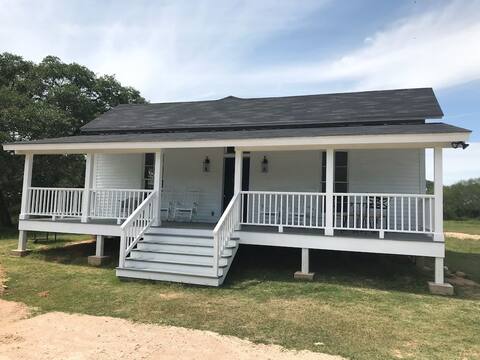Koch Ranch - Two homes ideal for big group events