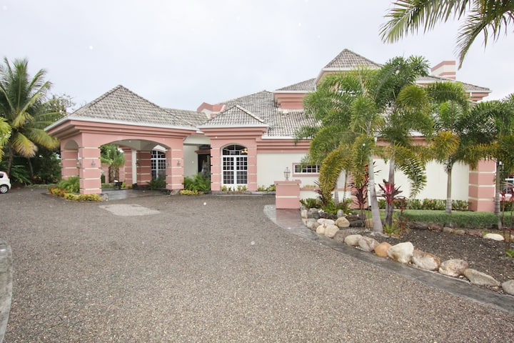 Villa Dora Mae - Ocho Rios