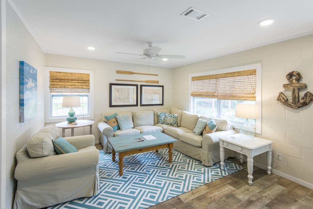 Comfy Living area with plenty of seating.
