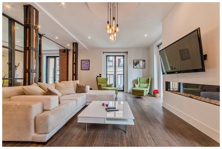 Casa Jardín: Garden Apartment Right Next to Sol gallery image 3