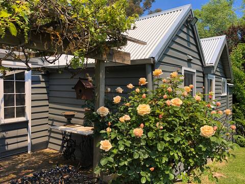 Kia Ora House in central Daylesford
