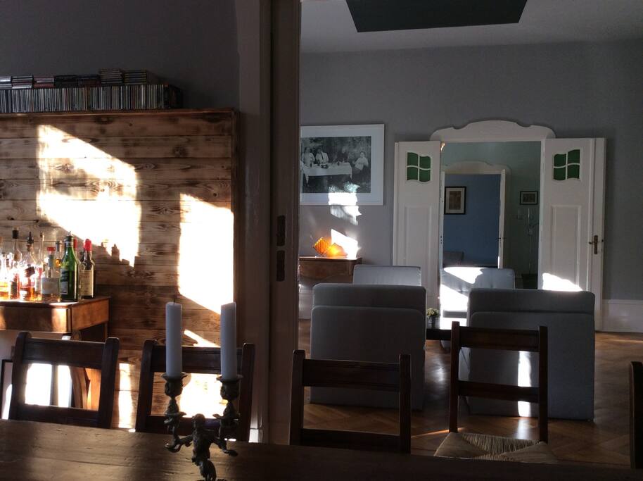 Zimmerflucht aus Esszimmer