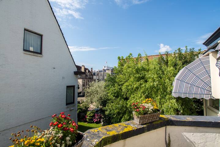 B&B for Groups near Beach & Kurhaus gallery image 4