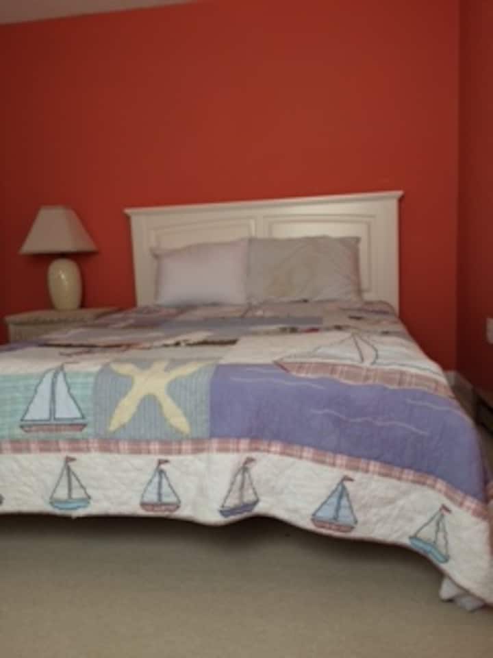 2. spálňa, menšia manželská posteľ