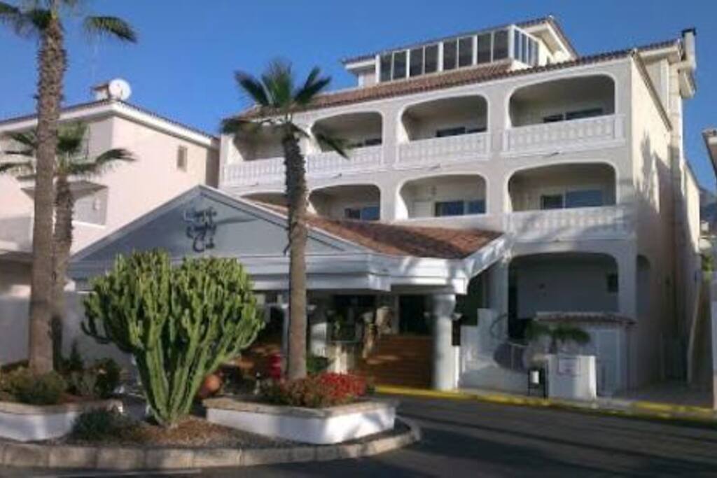 Entrance to Chayofa Country Club