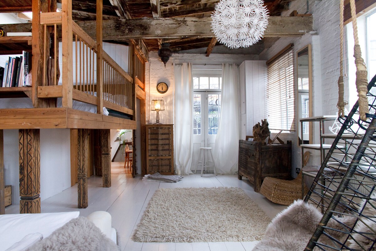 loft space/guest room