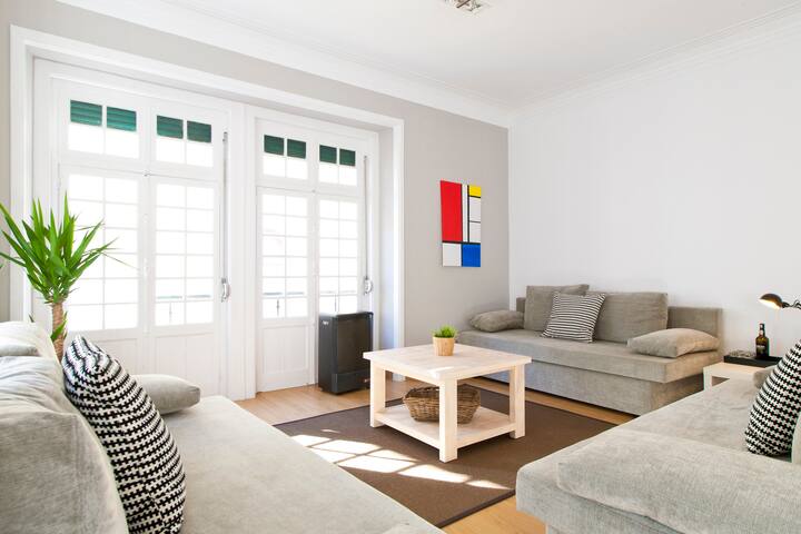 Central Chiado 2E by Central Hill gallery image 3