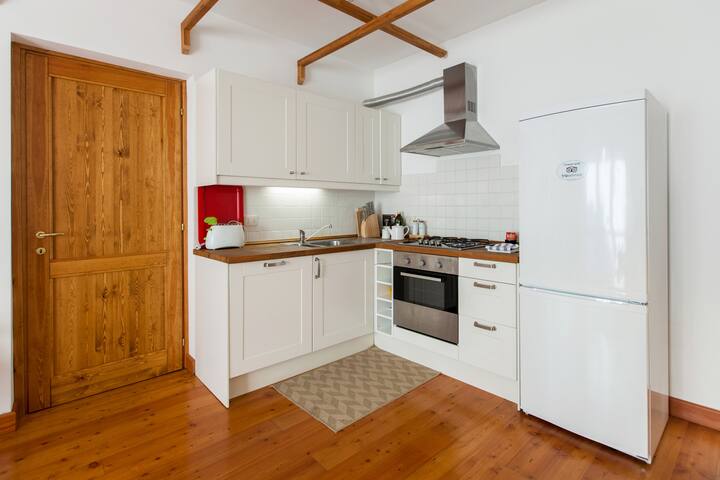 Lovely apartment with fabulous view north of Rome