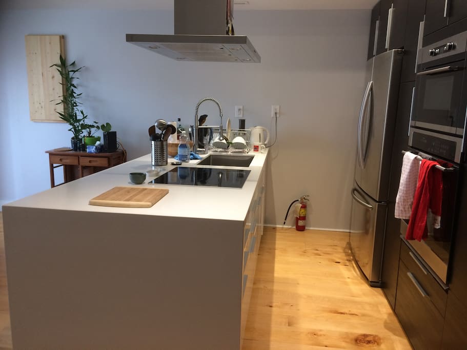 Beautiful bright Kitchen